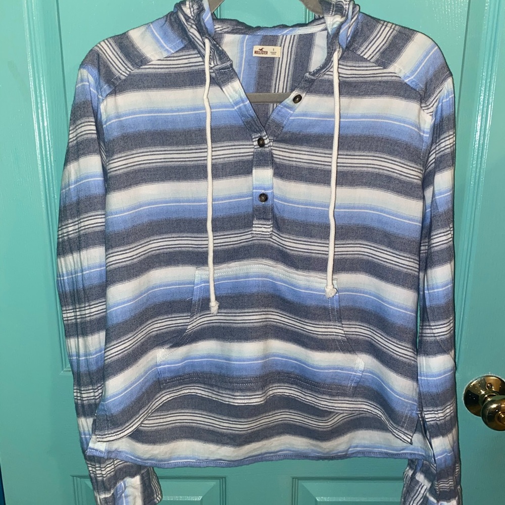 Hollister Hooded Top